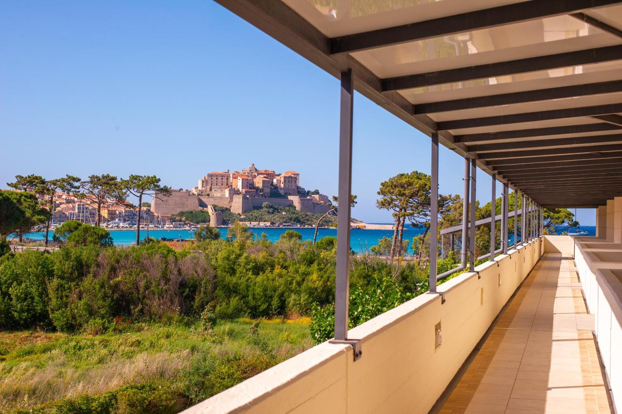 Calvi Hotel Εξωτερικό φωτογραφία