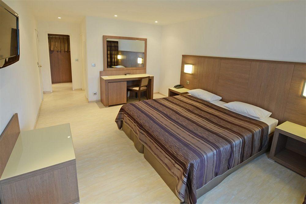 Calvi Hotel Εξωτερικό φωτογραφία