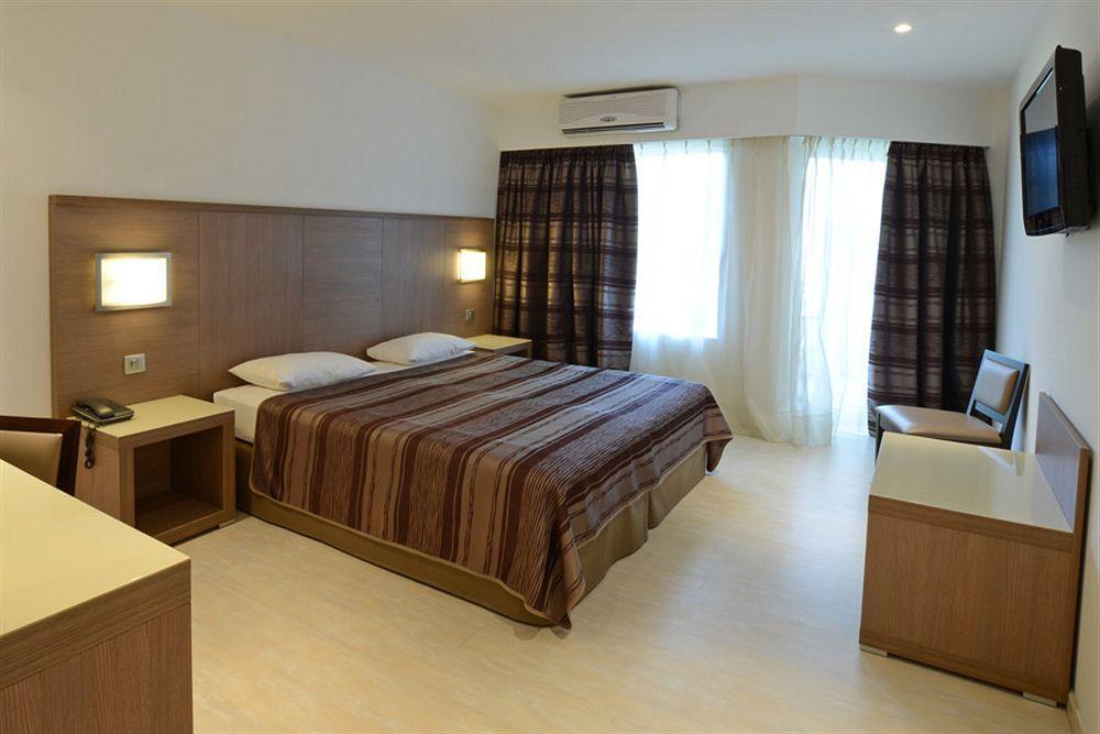 Calvi Hotel Εξωτερικό φωτογραφία